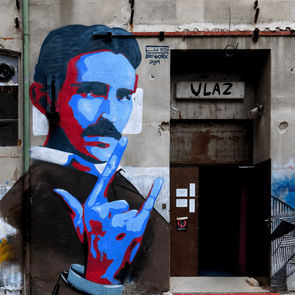 Grafit, Nikola Tesla u Beogradu